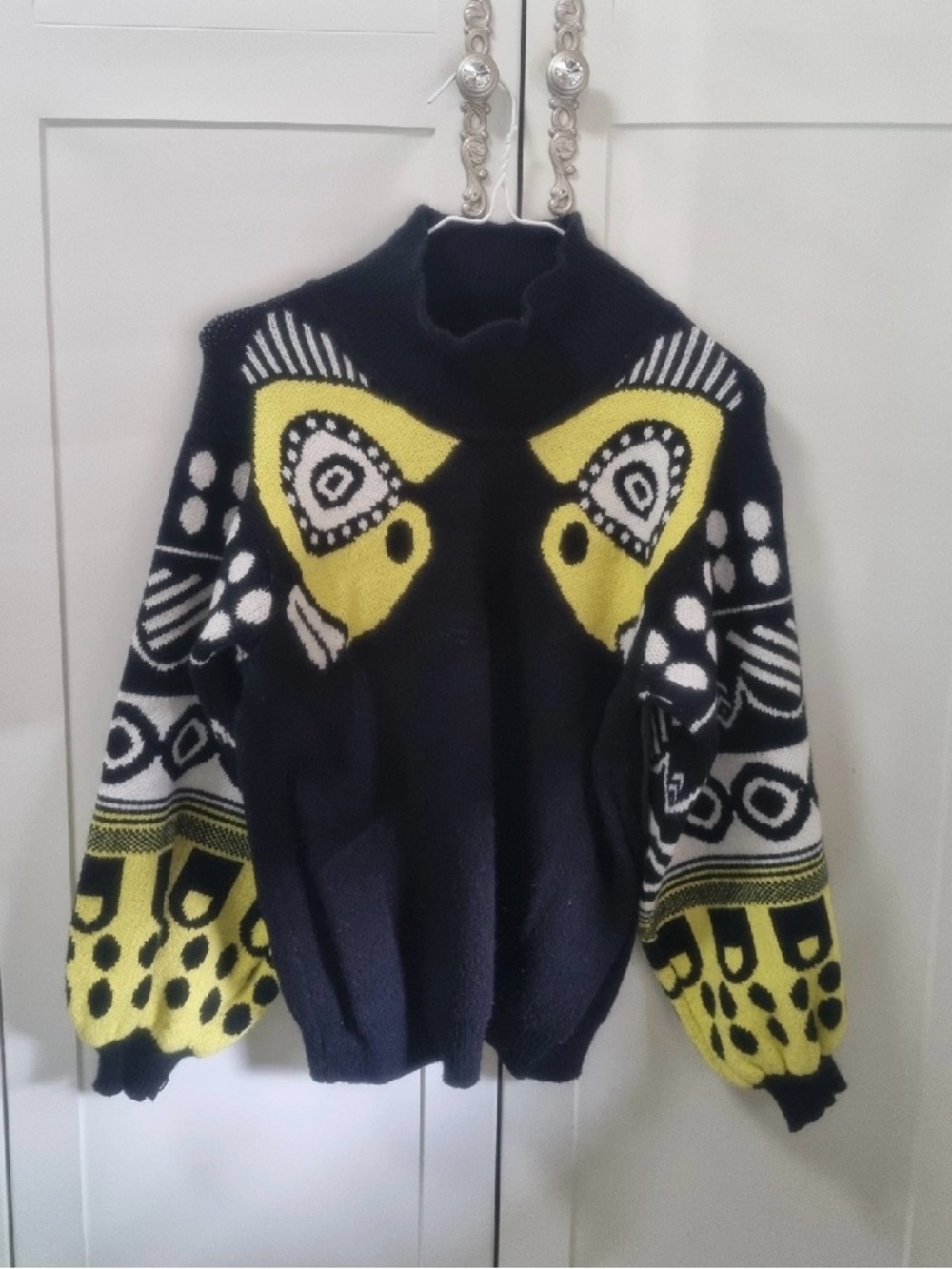Black and Yellow Patterned Women's Sweater - Bold Graphic Knit